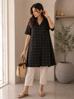 Women's Black Geometric Print Viscose Short Sleeve Button Front - W-58