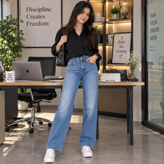 Light Wash Low Rise Bootcut Stretch Pant - W-142
