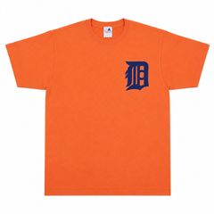 Short Sleeves Crew Neck With Bold Navy Logo On The Chest - M-50