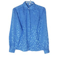 Long Sleeves collar shirt with cuffed.