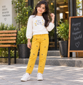 Elastic Waist Jeans  With Front Back Pocket And Front Embroidery - K-125